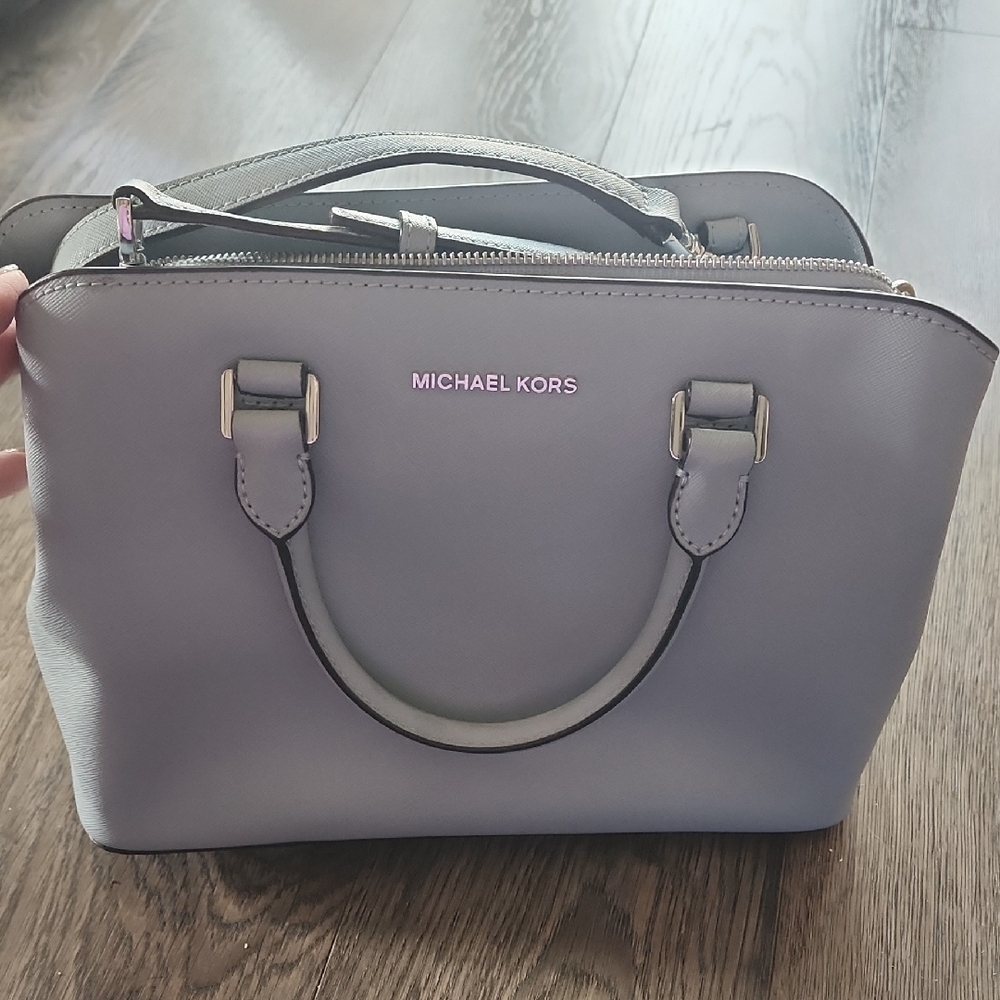 Michael Kors Satchel in Light Gray